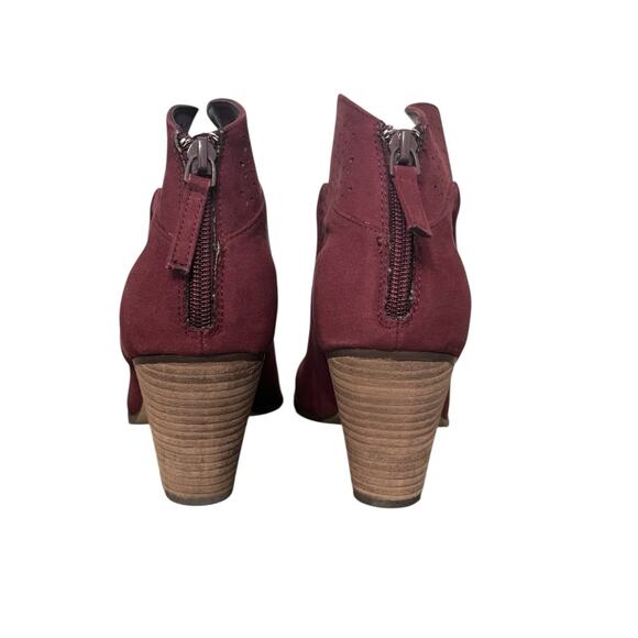 New! Violet & Red Jackson Laser Cut Topline Booties in Burgundy Red - Size 8.5 - Picture 6 of 8